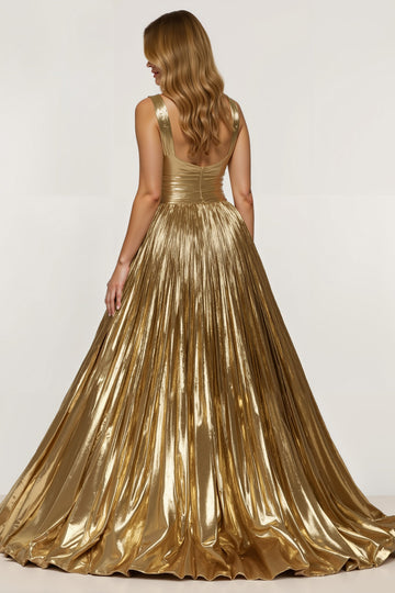 Robe longue de vacances plissée en métal doré